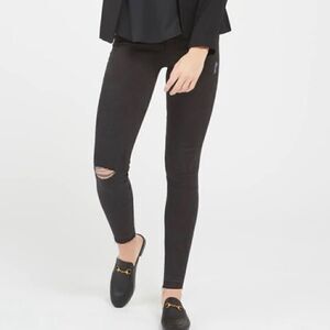 Spanx Vintage Black Distressed Denim Skinny Jean Jegging
